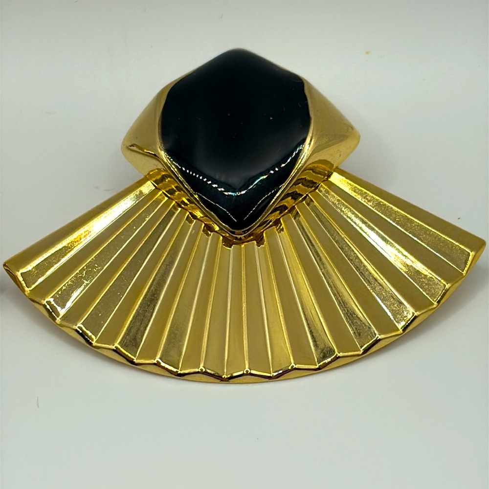 Vintage 80’s Gold and Black Metal Fan Earrings - Picture 3 of 5
